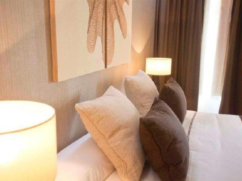Nh Ourense Ngoại thất bức ảnh
